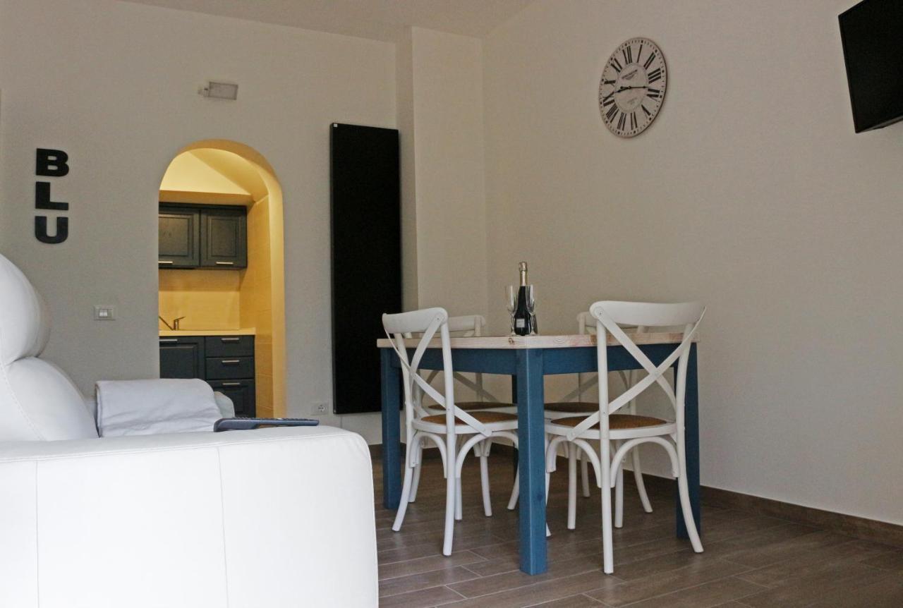 Rosso0Blu Hotel Endine Gaiano Eksteriør billede